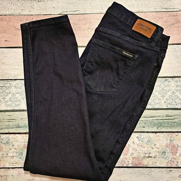Ck Skinny Ankle Jeans - Picture 6 of 7